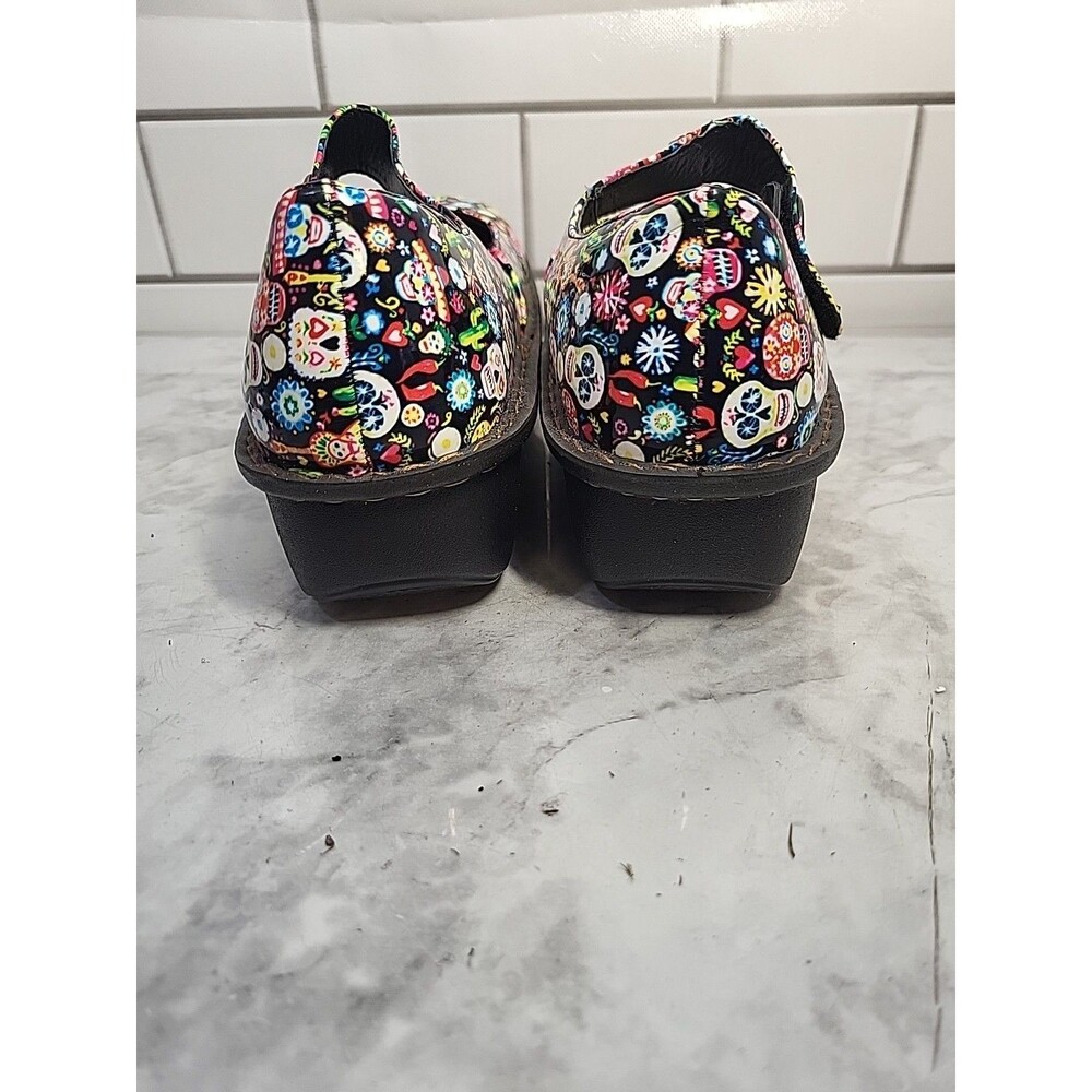 Savvy 9.5M Multicolor Skull Cactus Floral Pattern Work Mary Jane Nursing Shoes - Picture 7 of 7